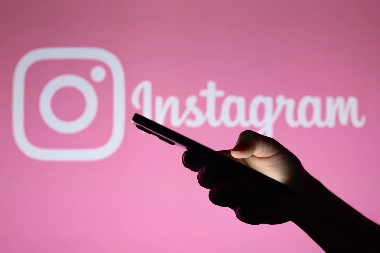 Share Any Instagram Post To Your Story